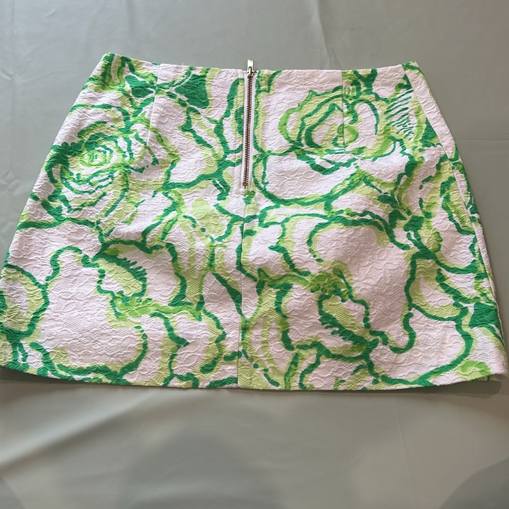 Lilly Pulitzer Green and Pink Mini Skirt with Cut Out Design - Picture 3 of 3